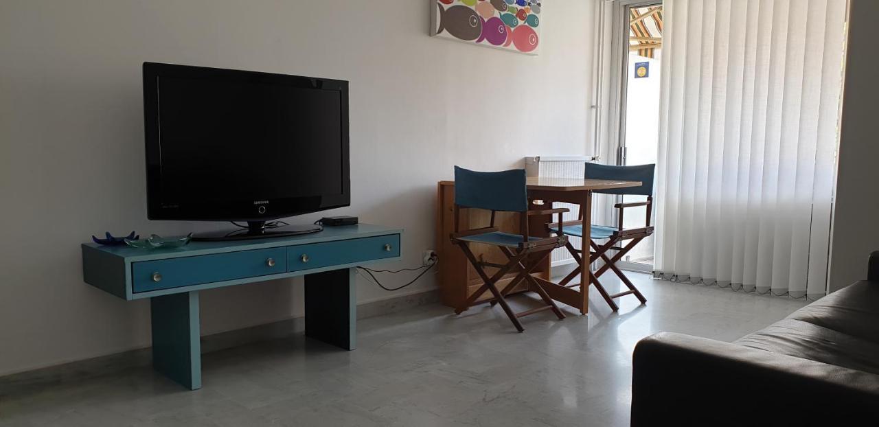 Les Caroubiers Apartment โรกบรูน-กัป-มาร์แต็ง ภายนอก รูปภาพ