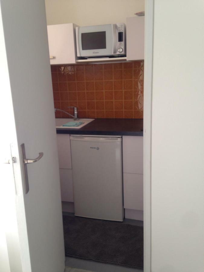 Les Caroubiers Apartment โรกบรูน-กัป-มาร์แต็ง ภายนอก รูปภาพ